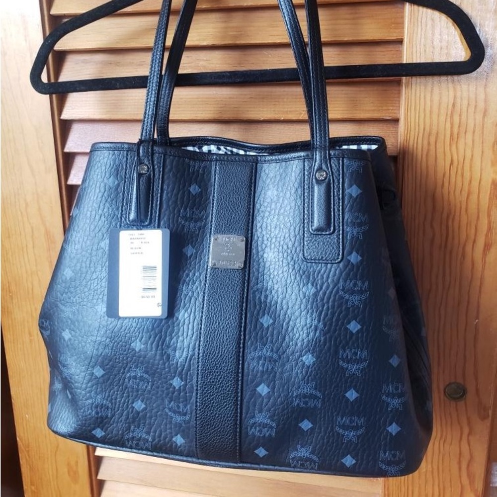 MCM purse nwt